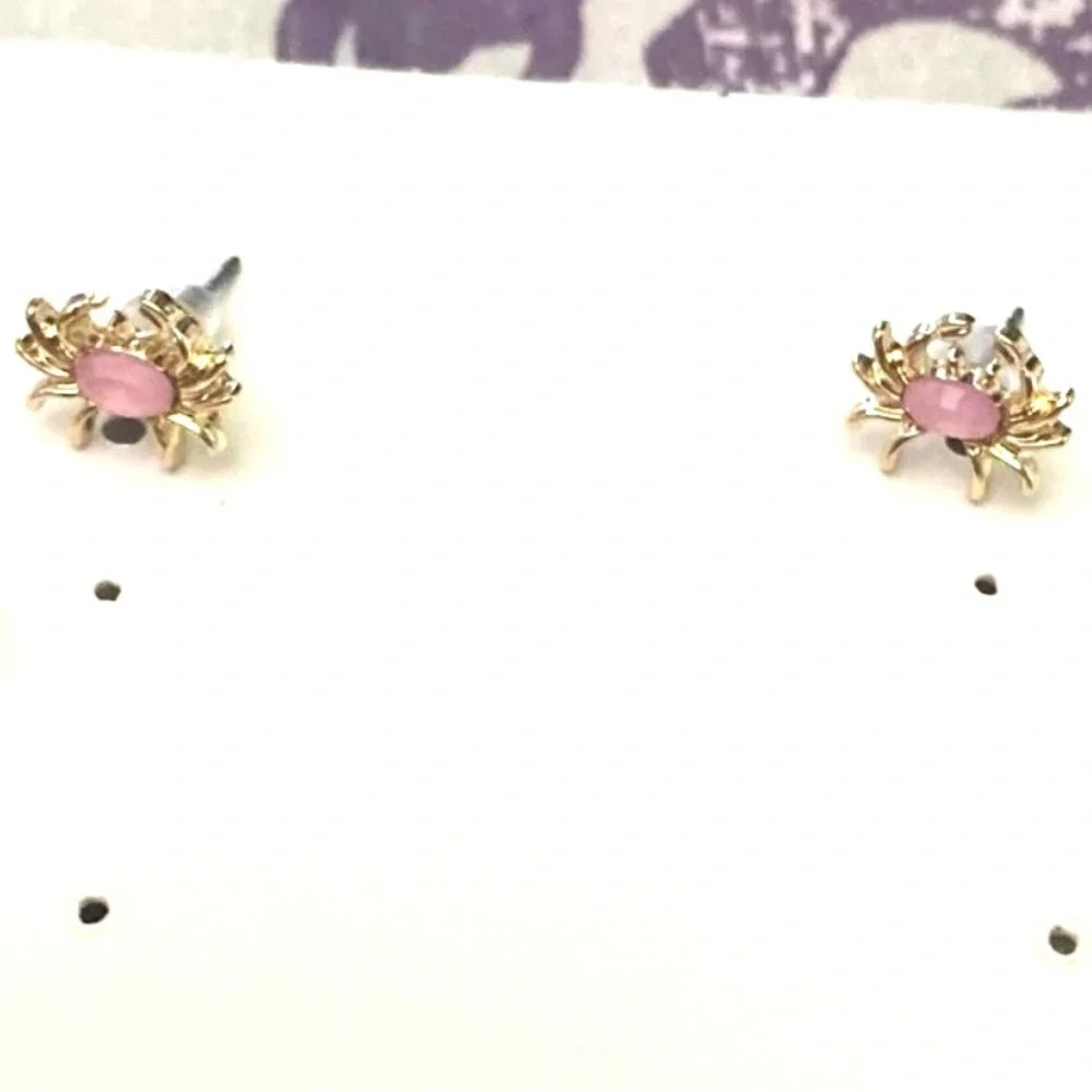 “Pink Smithsonite Crab Shell” Coastal Beach Shore Sand Crustacean Shellfish Stud